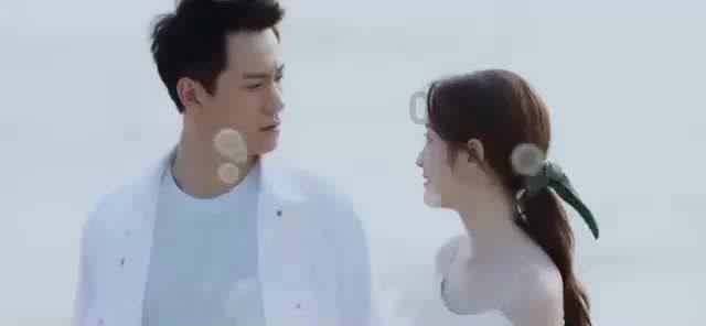 小球进黑洞